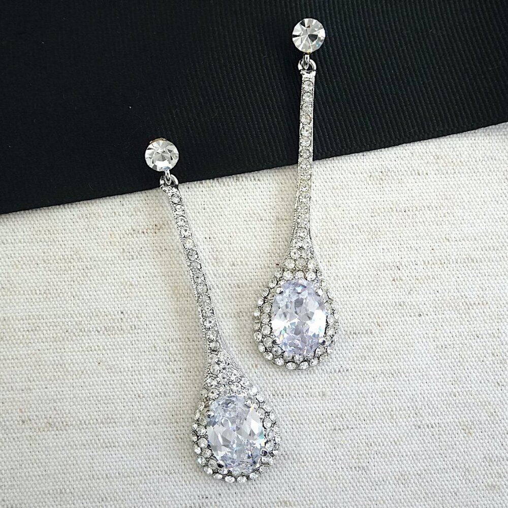 Long Crystal Teardrop Earrings, Weddings, Parties, NWT